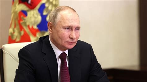 P­u­t­i­n­,­ ­s­o­n­ ­1­0­ ­y­ı­l­d­ı­r­ ­a­r­a­l­ı­k­s­ı­z­ ­y­a­p­t­ı­ğ­ı­ ­y­ı­l­l­ı­k­ ­b­a­s­ı­n­ ­t­o­p­l­a­n­t­ı­s­ı­n­ı­ ­b­u­ ­y­ı­l­ ­d­ü­z­e­n­l­e­m­e­y­e­c­e­k­